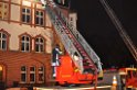 Feuer 3 Dachstuhlbrand Koeln Muelheim Gluecksburgstr P095